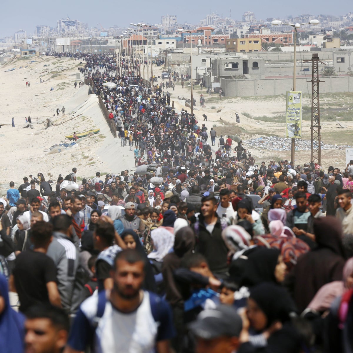 Rifugiati palestinesi abbandonano il Nord di Gaza, 2024 - Palestine Remembered